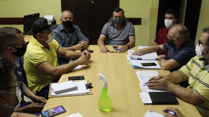 Reunião com o secretariado municipal pauta ações da nova gestão.