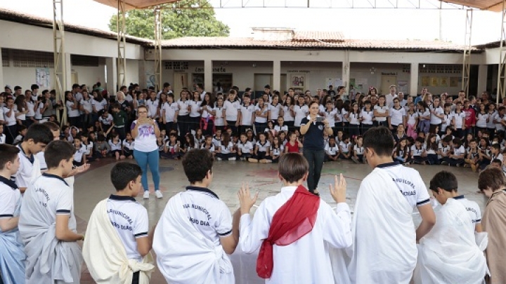 Elisiário Dias celebra páscoa com encenação da Santa Ceia