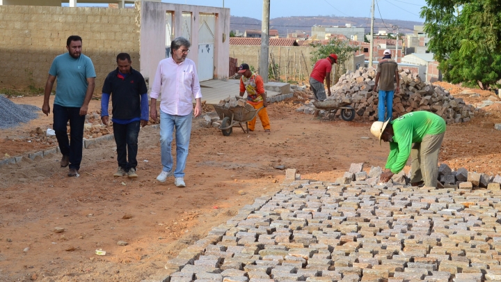 Obras de Pavimentação são iniciadas na Zona Urbana